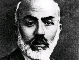 Mehmet Akif Ersoy'a hakaret iddiası!