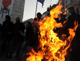 İstiklal Caddesi'nde nevruz ateşi!