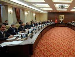 Kamuda büyük görev değişimi