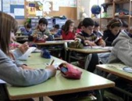 İspanya'da kemer sıkma okulları zorluyor