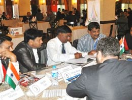 Türkiye'ye Hint malı traktör geliyor