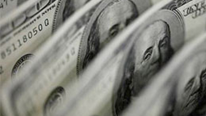 Dolar yeniden şaha kalktı